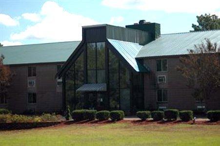 Carolina Pine Inn Near Southern Pines-Pinehurst Pinebluff Exterior photo